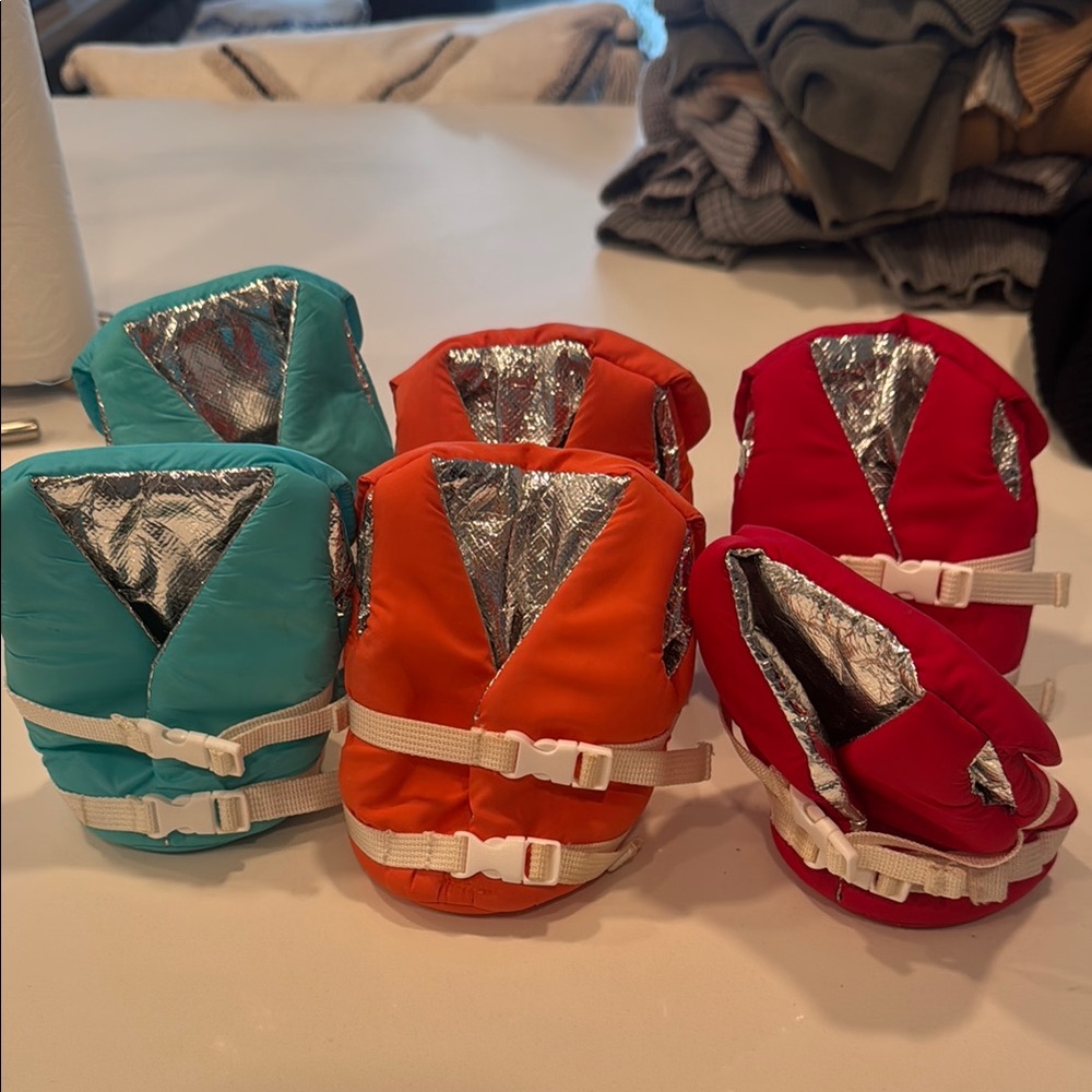 Puffin Drink Coozies (6)